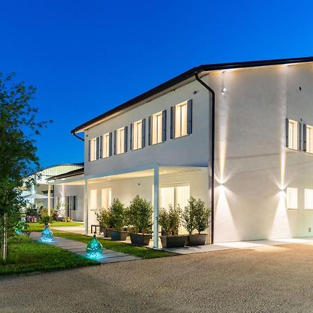 Tommyhouse Hotel Borso del Grappa Luaran gambar