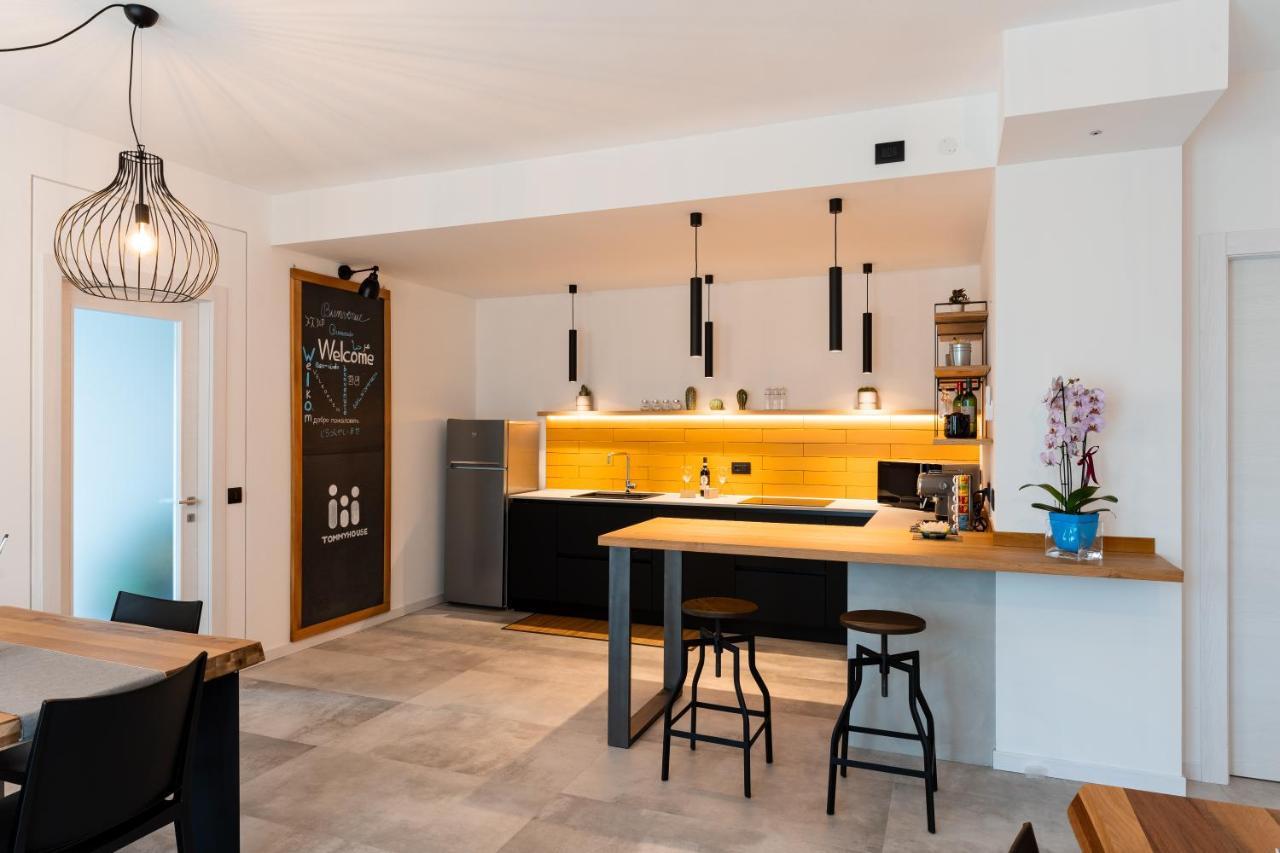 Tommyhouse Hotel Borso del Grappa Luaran gambar